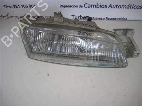 Used Right headlight KIA SHUMA Saloon (FB) 1.5 i 16V (AFB222) (88 hp) 25988052