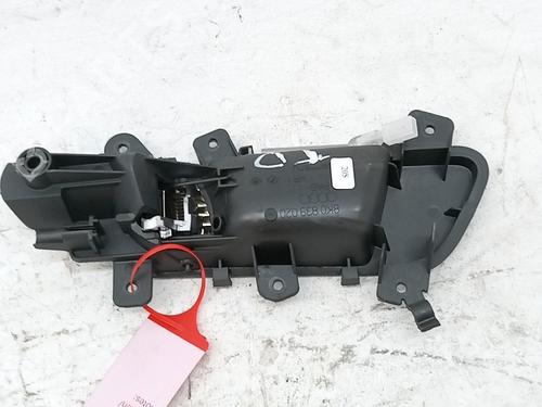 Used Rear right interior door handle Rear right interior door handle 39557669 39557669
