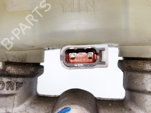 Used Brake master cylinder NISSAN PICK UP (D22) 2.5 Di (133 hp) 23454163