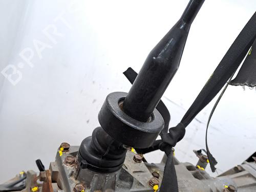 Gearbox KIA SORENTO I (JC) 2.5 CRDi 4WD | BP24659204M3