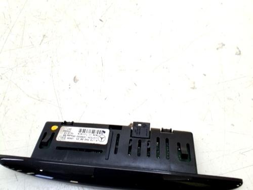 Used Antenna/Base MERCEDES-BENZ CLA Shooting Brake (X117) CLA 180 (117.942) (122 hp) 30846463