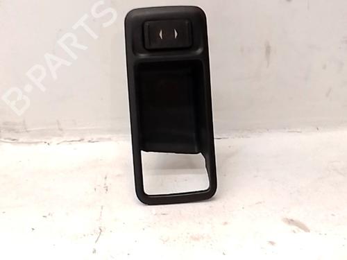 Used Right rear window switch Right rear window switch FORD FIESTA VI Van 1.6 ST (182 hp) 34608038 34608038