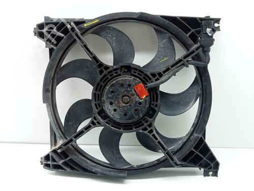 Used Radiator fan HYUNDAI SANTA FÉ I (SM) 2.4 16V 4x4 (146 hp) 27891584