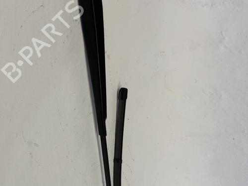 Used Front windshield wiper arm Front windshield wiper arm 36539710 36539710