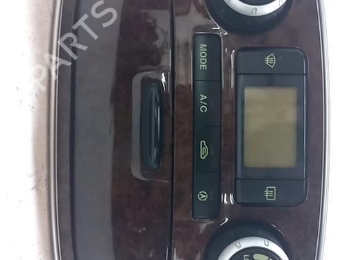 Climate control HYUNDAI SONATA V (NF) 2.0 CRDi | BP29556825I5
