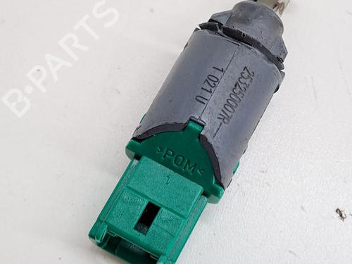 Elektronisk sensor RENAULT MEGANE II Saloon (LM0/1_) 1.5 dCi (LM0F, LM0T, LM2B) (82 hp) 28037729