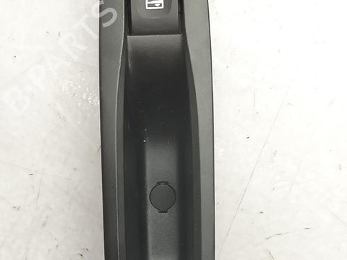 Used Right rear window switch Right rear window switch 37794304 37794304