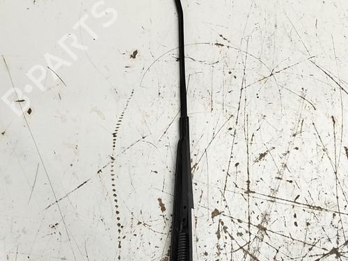 Used Front windshield wiper arm Front windshield wiper arm 38168036 38168036
