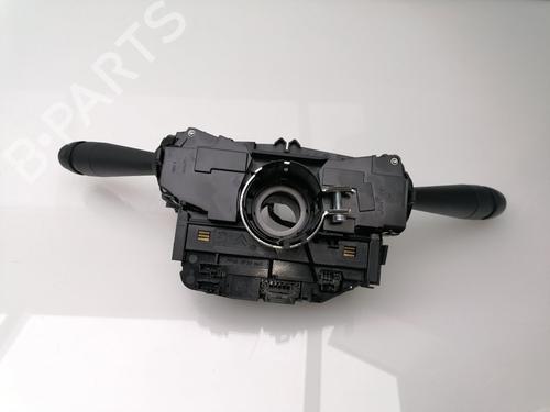 Switch CITROËN C4 CACTUS 1.5 BlueHDi 100 | BP23458608I30 