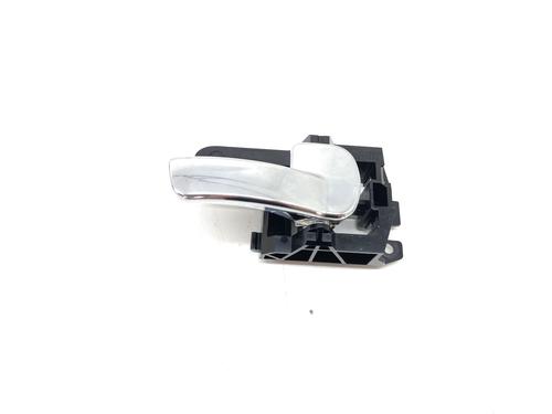 Højre bagtil invendig håndtag NISSAN QASHQAI I (J10, NJ10) 1.6 (117 hp) 27731812