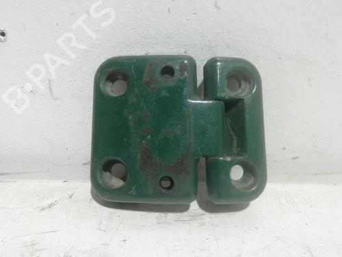 Used Hinge/Door check strap LAND ROVER DEFENDER Station Wagon (L316, L315) 2.5 Td5 4x4 (L316) (122 hp) 29228038
