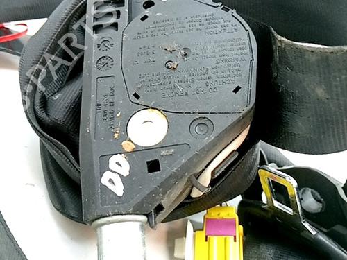 Front right seatbelt VW TOURAN (1T1, 1T2) 2.0 TDI 16V | BP30920272I25