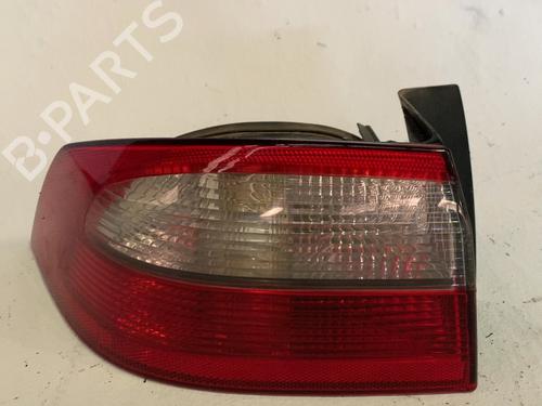 Used Rear center light Rear center light RENAULT LAGUNA II (BG0/1_) 1.9 dCi (BG08, BG0G) (120 hp) 36523828 36523828