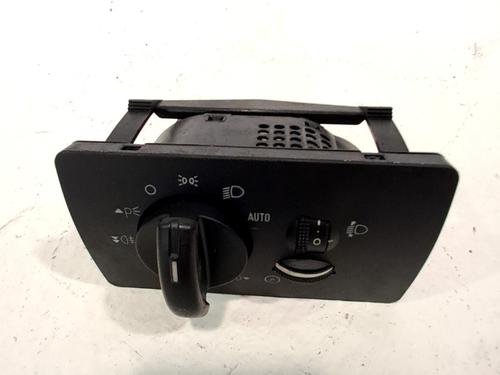 Forlygtekontakt Forlygtekontakt FORD MONDEO III (B5Y) 2.2 TDCi (155 hp) 33766283 33766283