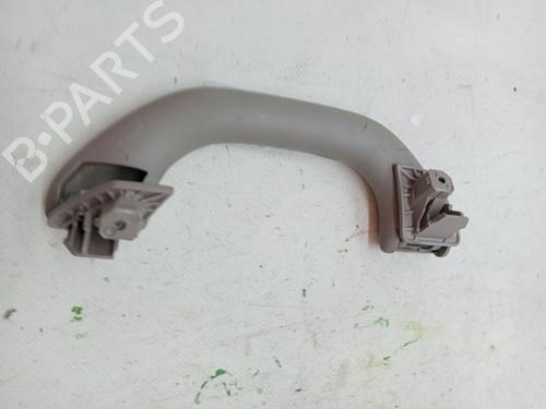 Poignée de toit intérieure VW PASSAT B5.5 (3B3) 1.9 TDI (130 hp) 23852283