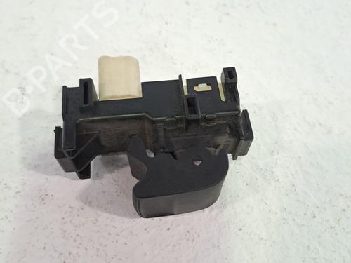 Right front window switch TOYOTA RAV 4 III (_A3_) 2.2 D 4WD (ALA30_, ALA30R) | BP26544411I26 