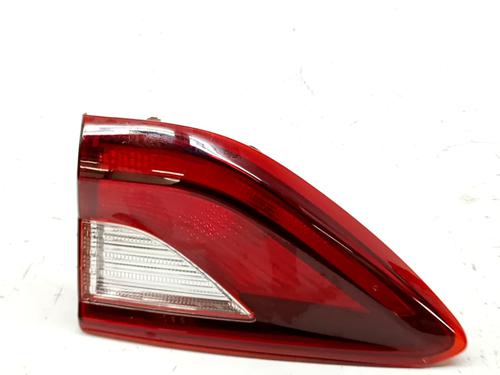 Feu de coffre droit KIA STONIC (YB) 1.0 T-GDi Eco-Dynamics+ (101 hp) 32105283