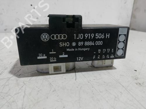 Módulo eletrónico SKODA OCTAVIA I (1U2) 1.9 TDI (110 hp) 25454946
