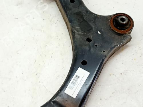 Used Right front suspension arm VOLVO XC70 II (136) D5 AWD (185 hp) 31874447