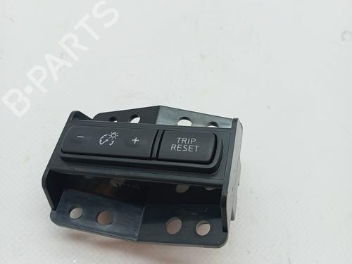 Used Switch NISSAN X-TRAIL III (T32_, T32R, T32RR) 1.6 DIG-T (T32) (163 hp) 23347851