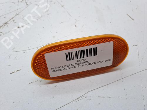 Venstre sideblink MERCEDES-BENZ SPRINTER 3,5-t Van (B907, B910) 319 CDI RWD (907.633, 907.635, 907.637) (190 hp) 24515212