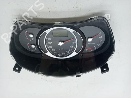 Used Instrument cluster HYUNDAI TUCSON (JM) 2.0 CRDi (140 hp) 23355072