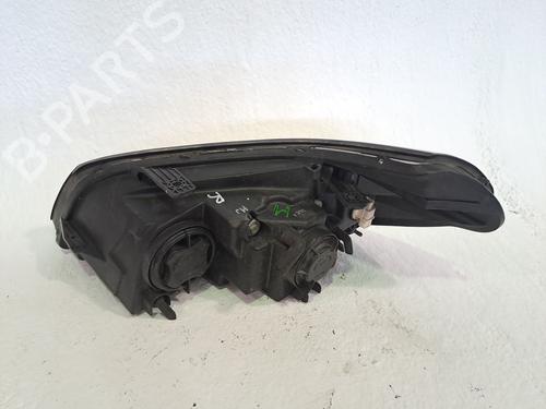 Right headlight CHEVROLET EPICA (KL1_) 2.0 D | BP28142123C29 