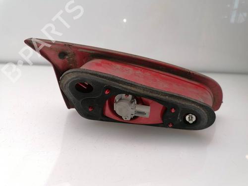 Right taillight ALFA ROMEO 147 (937_) 1.9 JTD (937.AXD1A, 937.BXD1A, 937.AXV1A, 937.BXB1A,... | BP23379030C35 
