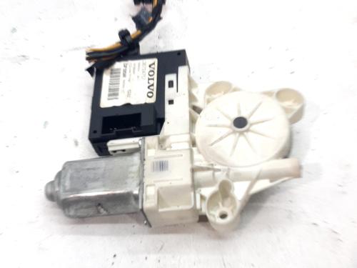 Vindusheismotor høyre bak Vindusheismotor høyre bak VOLVO V50 (545) 2.0 D (136 hp) 33768901 33768901