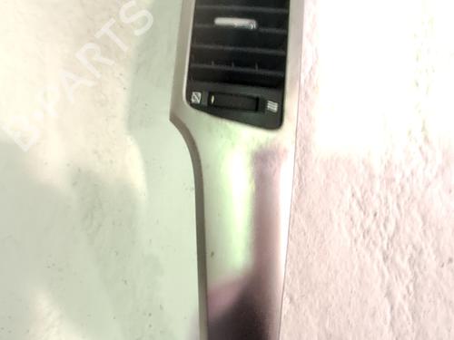 Grille d'aération CHEVROLET CAPTIVA (C100, C140) 2.0 D 4WD (150 hp) 31701341