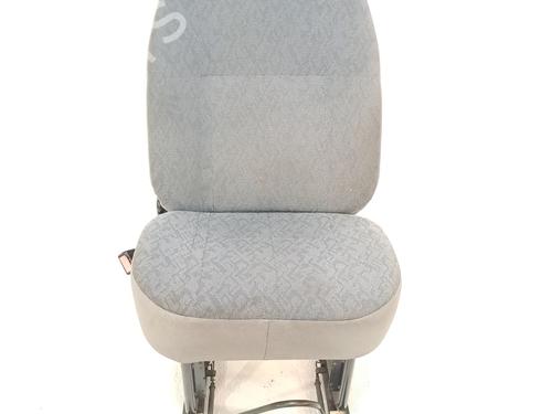 Sæde venstre fortil FORD TRANSIT Van (E_ _) 2.5 DI (EAL, EAS) (76 hp) 23944685