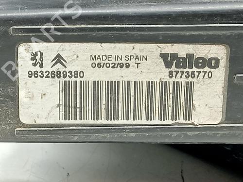 Faro izquierdo PEUGEOT 206 Hatchback (2A/C) 1.1 i | BP25987574C28 