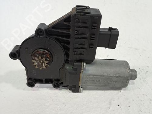 Left front window motor OPEL ASTRA H GTC (A04) 1.9 CDTi (L08) | BP24189260E21