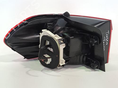 Right taillight VW TOURAN (5T1) 1.5 TSI | BP23370580C35 