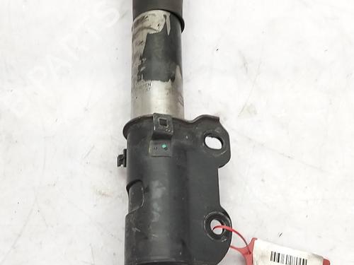 Used Left front shock absorber Left front shock absorber 36667012 36667012