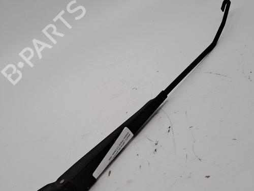 Used Front windshield wiper arm NISSAN TRADE Van 3.0 D (86 hp) 28037033