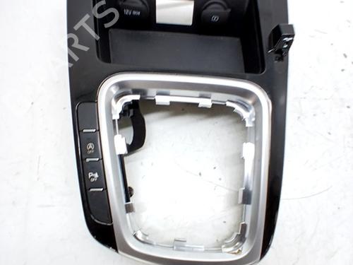 Mittelkonsole KIA CEED (CD) 1.0 T-GDI (120 hp) 30920798