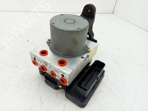 Used ABS pump AUDI Q5 (FYB, FYG) 35 TDI quattro (163 hp) 29301684