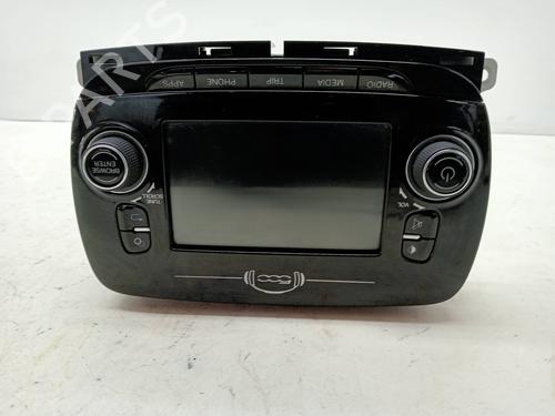 Used Display monitor FIAT 500 (312_) 1.2 LPG (312AXA1A) (69 hp) 23352099