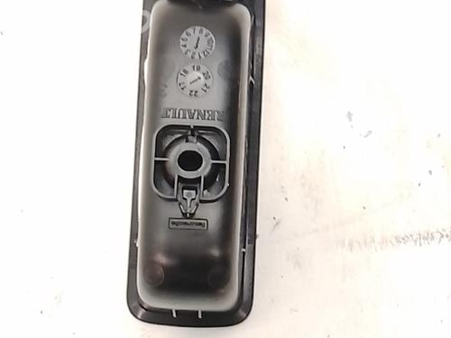 Right rear window switch RENAULT CAPTUR II (HF_) TCe 130 (HFMF) | BP38419741I28 - Image 3