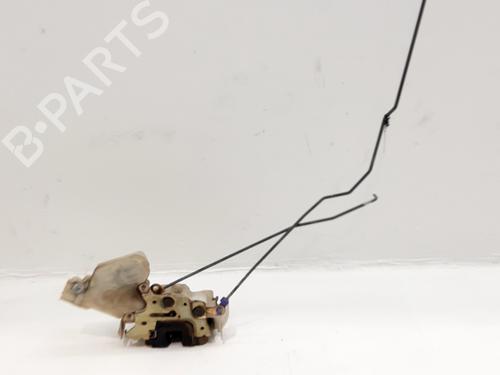 Højre fortil lås NISSAN X-TRAIL I (T30) 2.5 4x4 (165 hp) 32256823