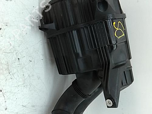 Used Air filter box Air filter box ALFA ROMEO GIULIETTA (940_) 2.0 JTDM (940.FXL1A) (140 hp) 33764000 33764000