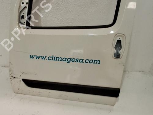Used Left front door FIAT FIORINO MPV (225_) 1.3 JTD Multijet (225BXB1A, 225BXB11) (75 hp) 31700720