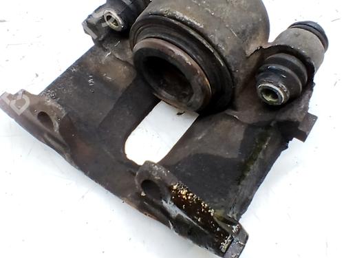 Used Right front brake caliper Right front brake caliper CHRYSLER STRATUS (JA) 2.0 LE (131 hp) 33760838 33760838