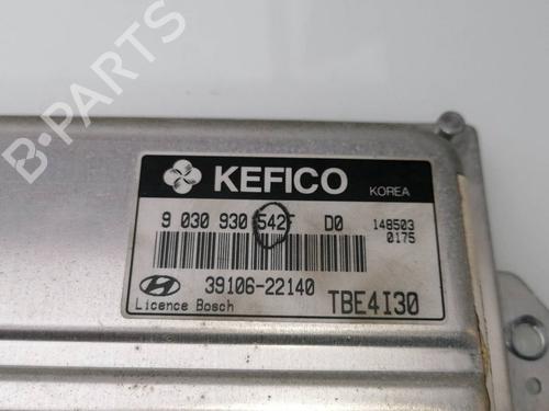 Used Engine control unit (ECU) HYUNDAI GETZ (TB) 1.1 (67 hp) 23652228