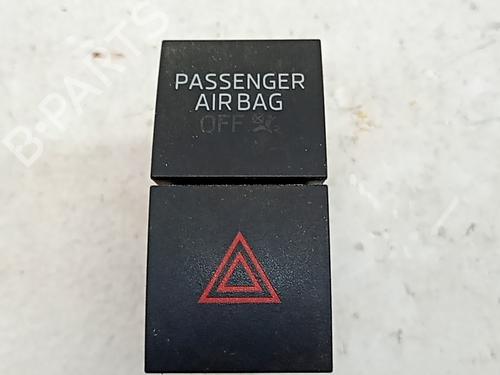 warning-switch-skoda-rapid-spaceback-nh1-2012-2013-2014-2015-2016-2017-2018-2019-35721849 main image