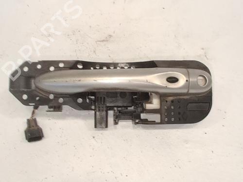front-left-exterior-door-handle-renault-megane-iii-hatchback-bz01_-b3_-2008-36377214 main image
