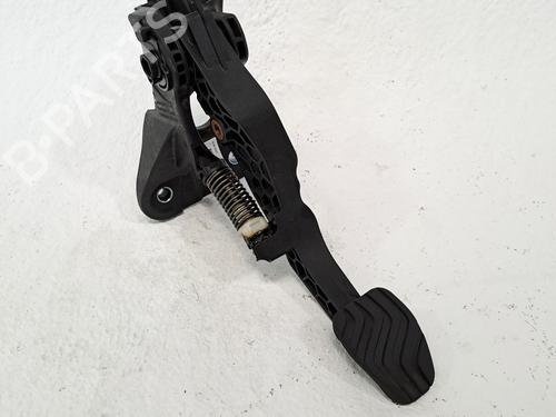Used Clutch pedal DACIA SANDERO III 1.0 TCe 90 (91 hp) 27462334
