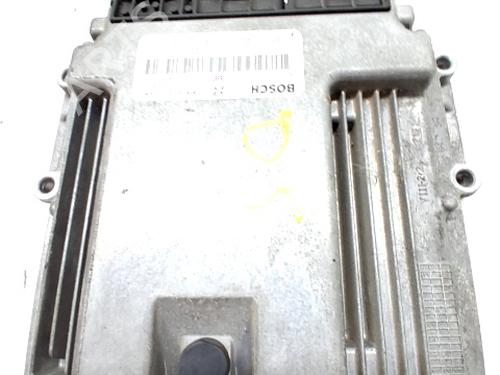 Used Engine control unit (ECU) RENAULT LAGUNA III (BT0/1) 2.0 dCi (BT01, BT08, BT09, BT0E, BT0K, BT12, BT1C, BT1D,... (150 hp) 30526392