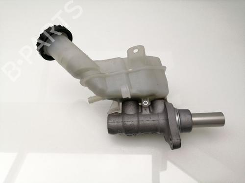 Used Brake master cylinder MITSUBISHI ASX (GA_W_) 1.6 DI-D (114 hp) 23404699